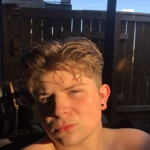 Meet your Posher, Brandon